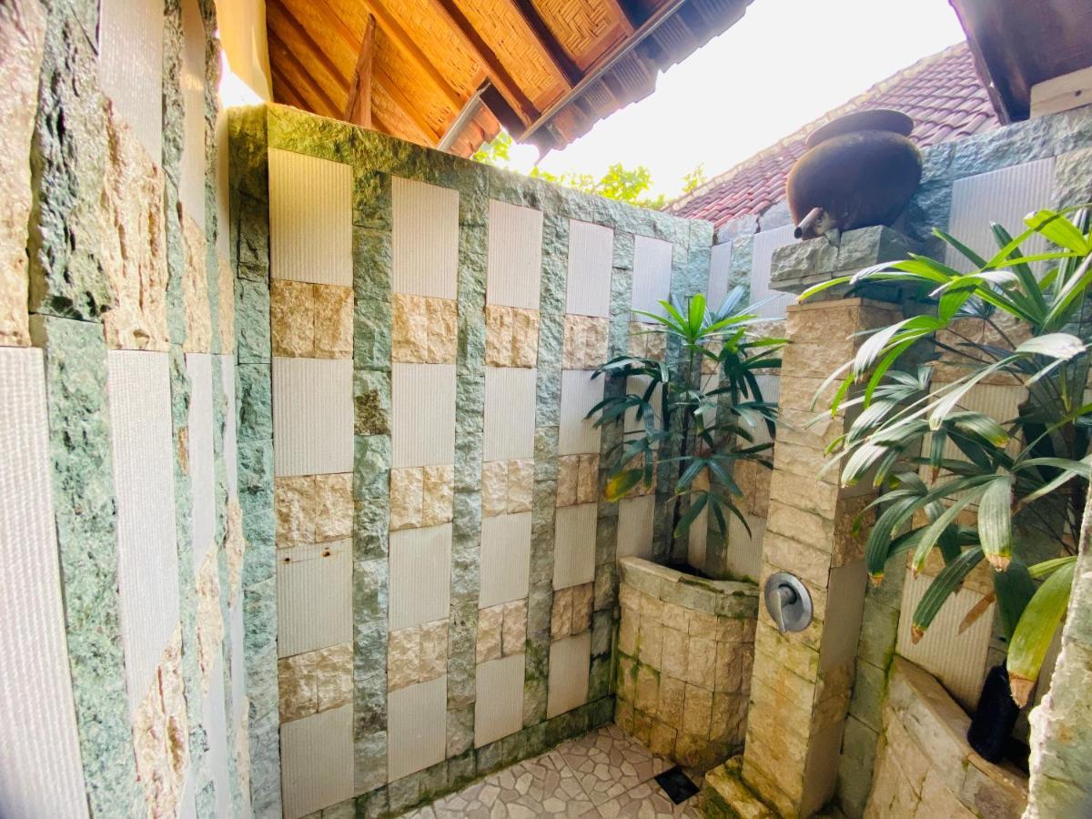 Solaluna Beach Homestay Amed Exterior foto
