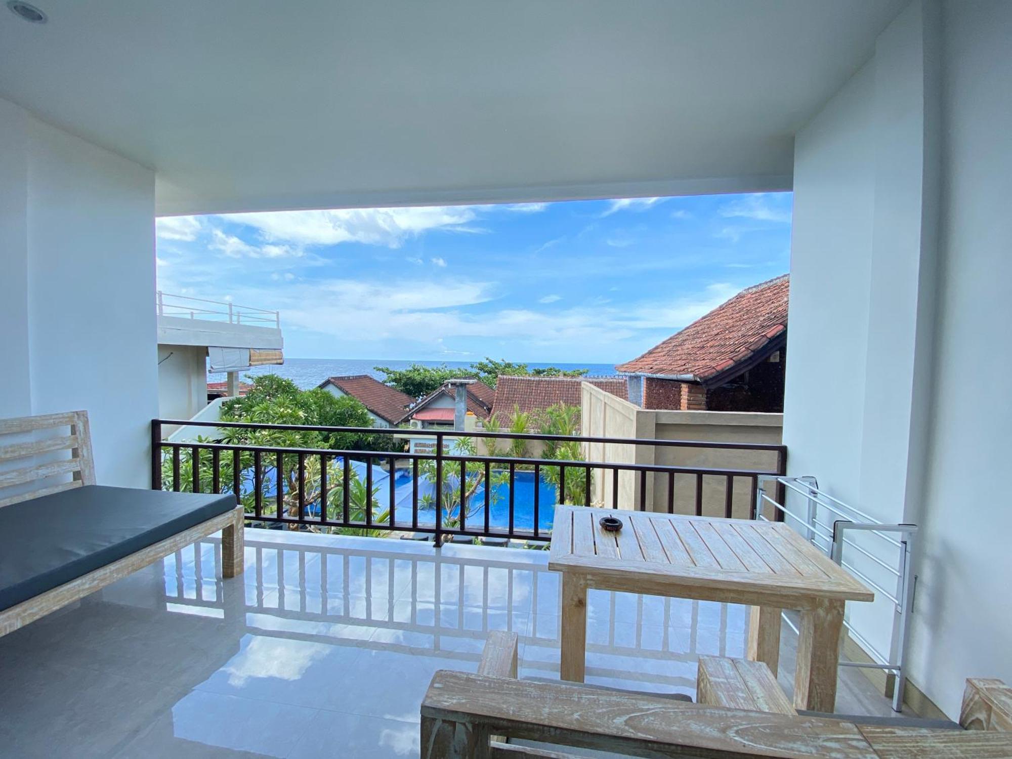 Solaluna Beach Homestay Amed Exterior foto
