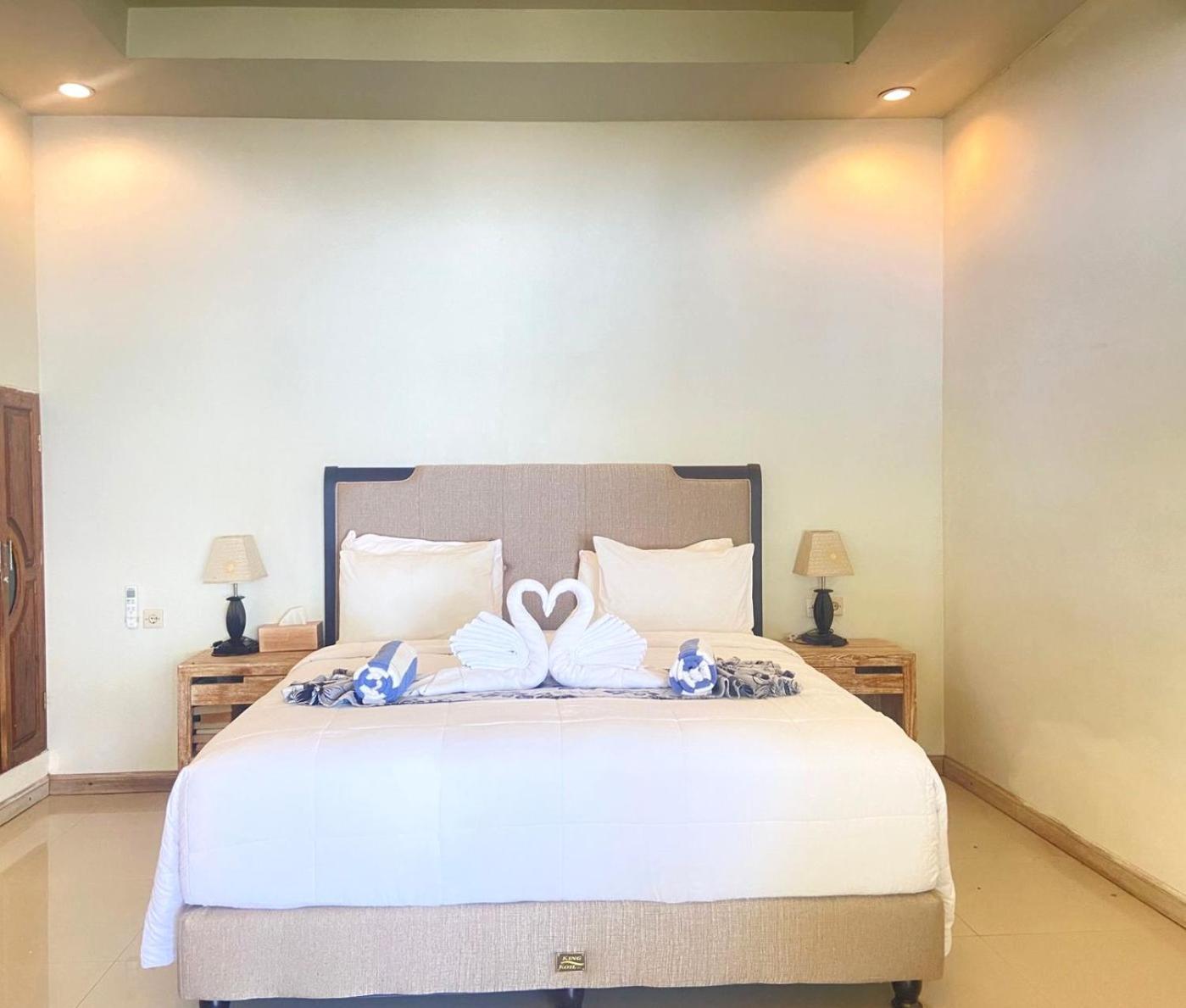 Solaluna Beach Homestay Amed Exterior foto