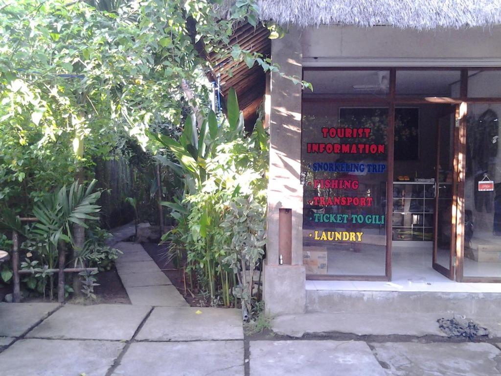 Solaluna Beach Homestay Amed Exterior foto
