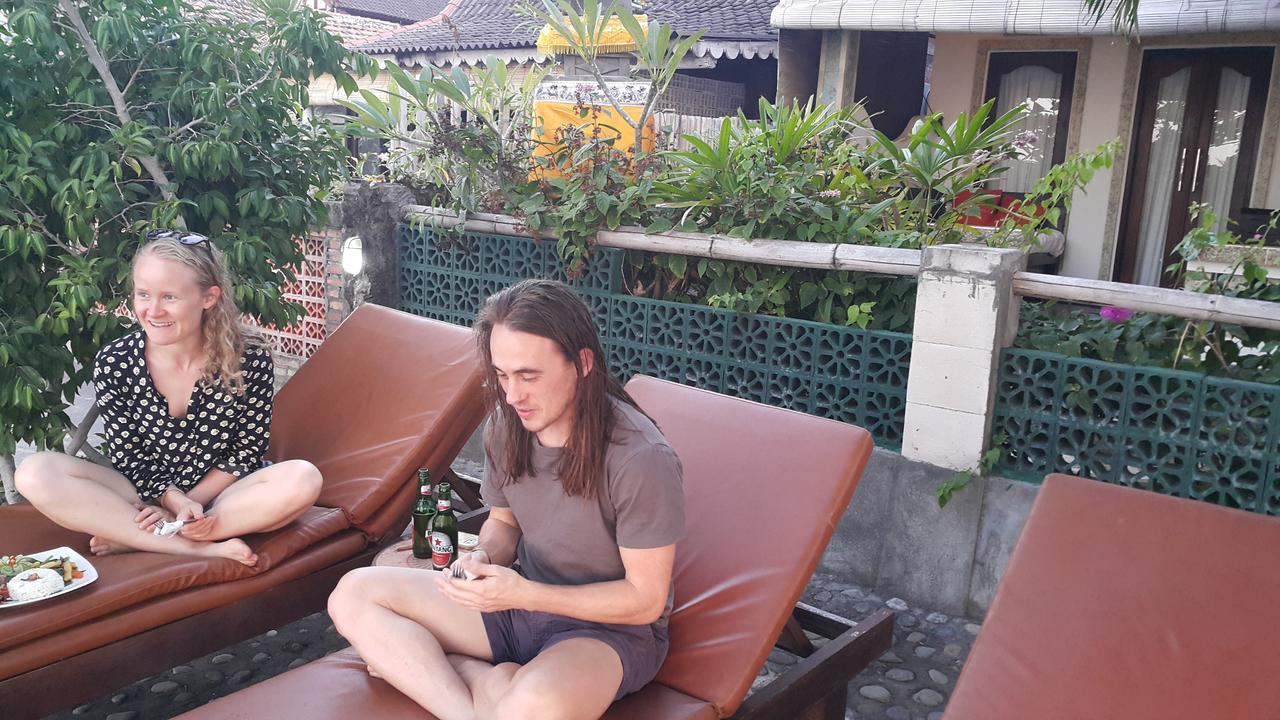 Solaluna Beach Homestay Amed Exterior foto